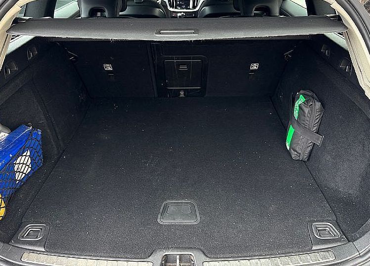 Zunanja slika - Volvo V60 - D3 AUT Business - LED - NAVI - 11