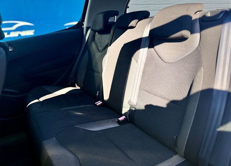 Zunanja slika - Peugeot 308 - PREMIUM 1.6 Hdi  90  5V - 10