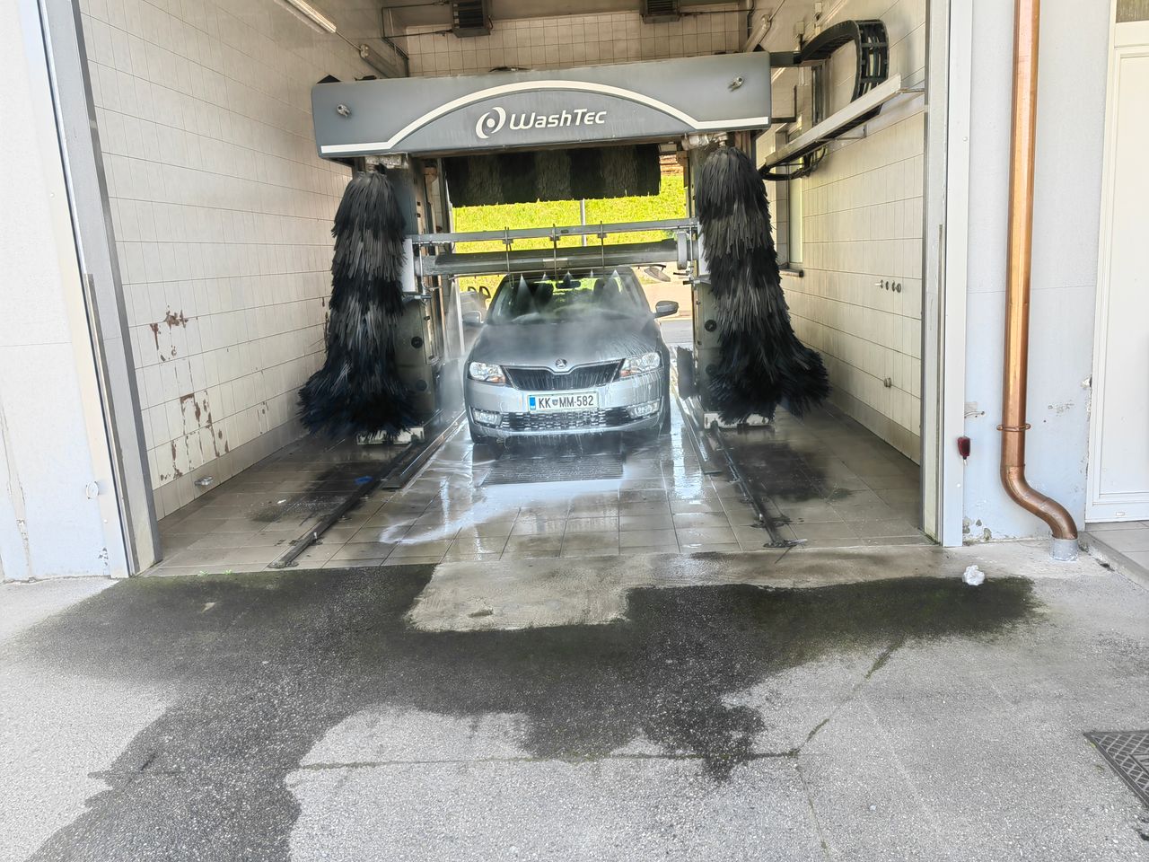 Zunanja slika - Škoda Rapid - Spaceback 1,6 TDI Ambition - 10