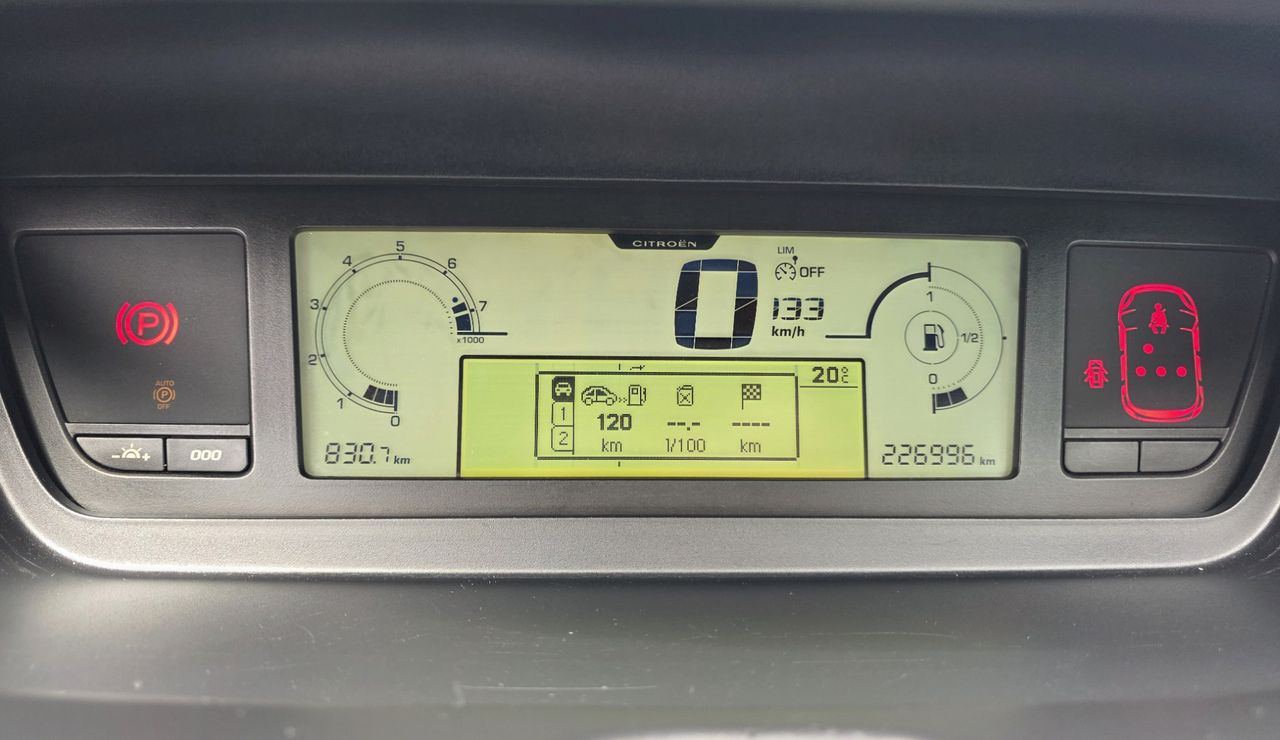 Zunanja slika - Citroën C4 - Picasso 1,6 VTi Tendance SLO PDC KLJUKA TEMP - 11