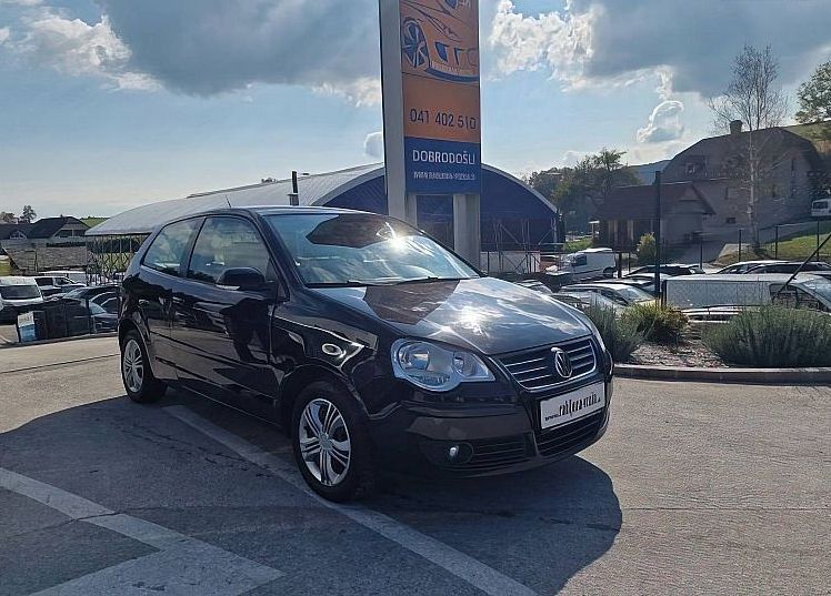 Zunanja slika - VW Polo - 1.4 55KW AVTOMATIK - 3