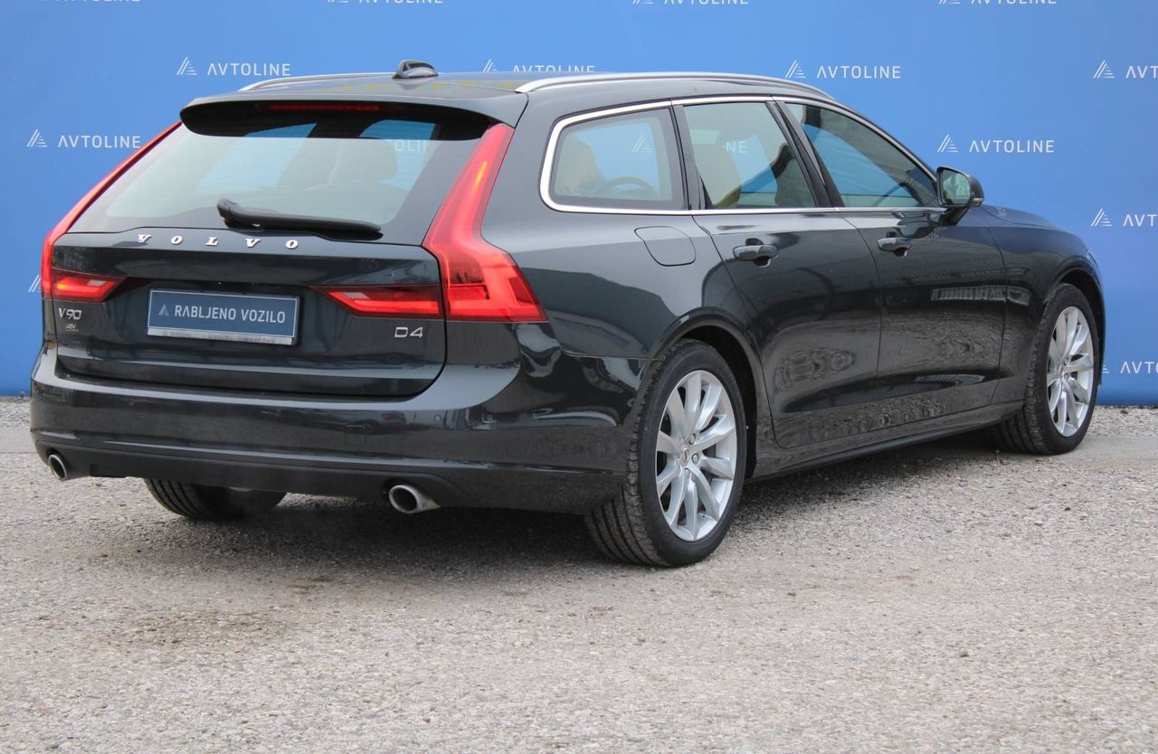 Zunanja slika - Volvo V90 - D4 A Momentum MEMORY SED LED KAMERA NAVI - 7