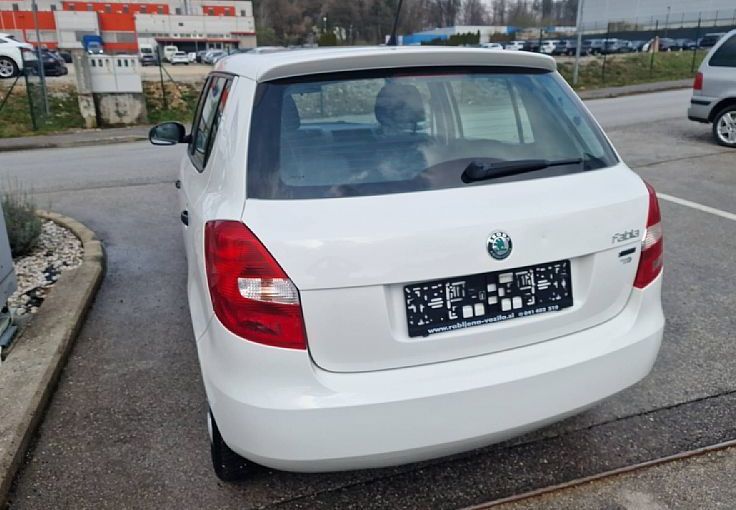 Zunanja slika - Škoda Fabia - 1.2 Ambition 44  60  klima - 4