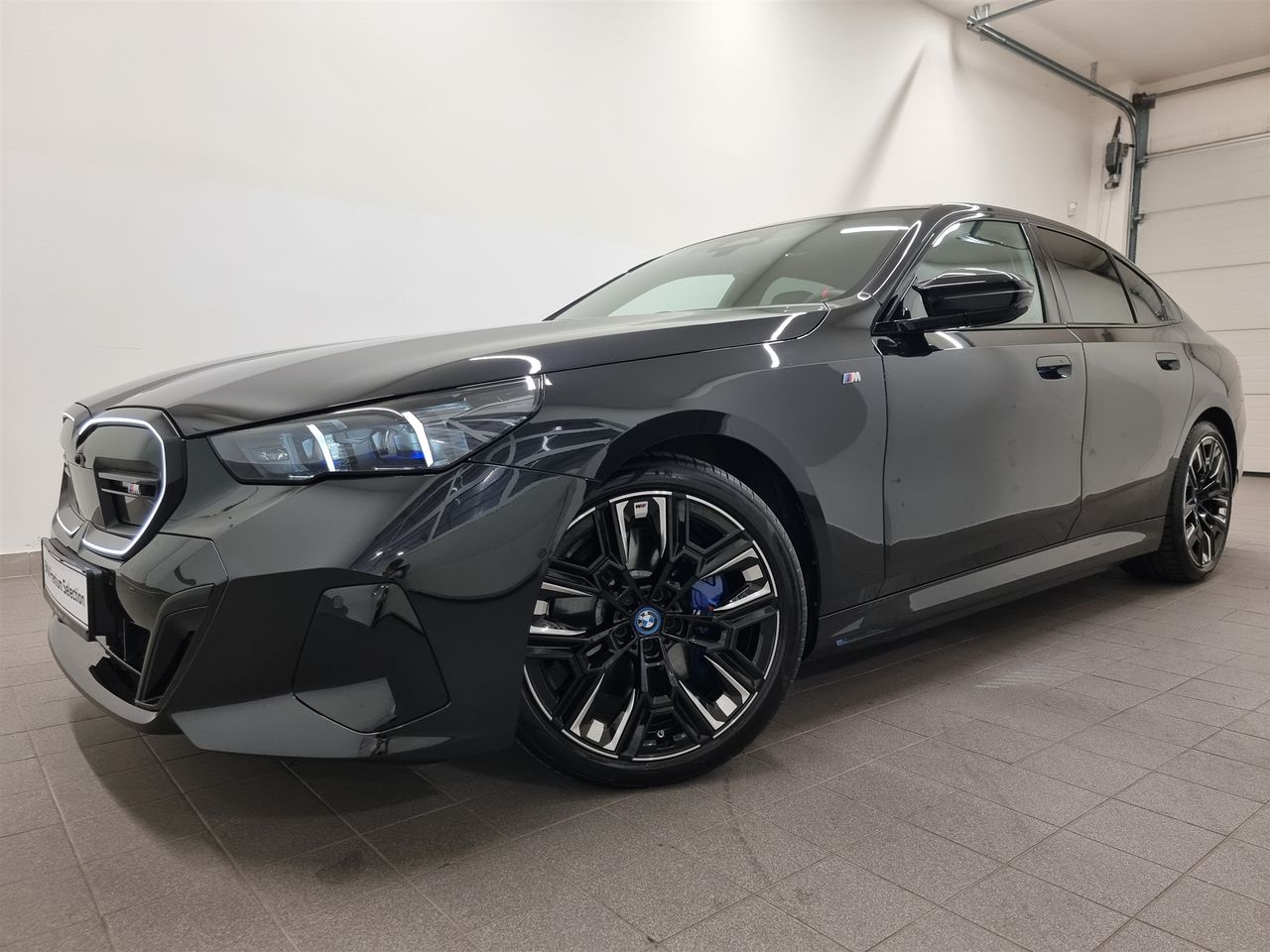 Zunanja slika - BMW i5 - M60 xDrive Limuzina - 1