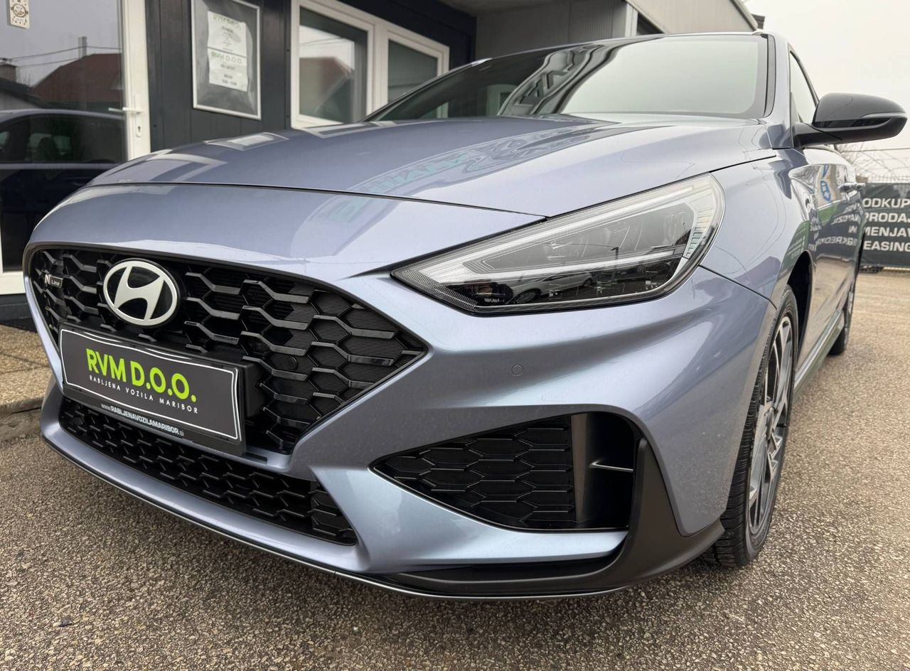Zunanja slika - Hyundai i30 - N-LINE°1.5 MPI°1.LAST°SLO°FULL LED°NAVI°KAMERA°A.. - 2