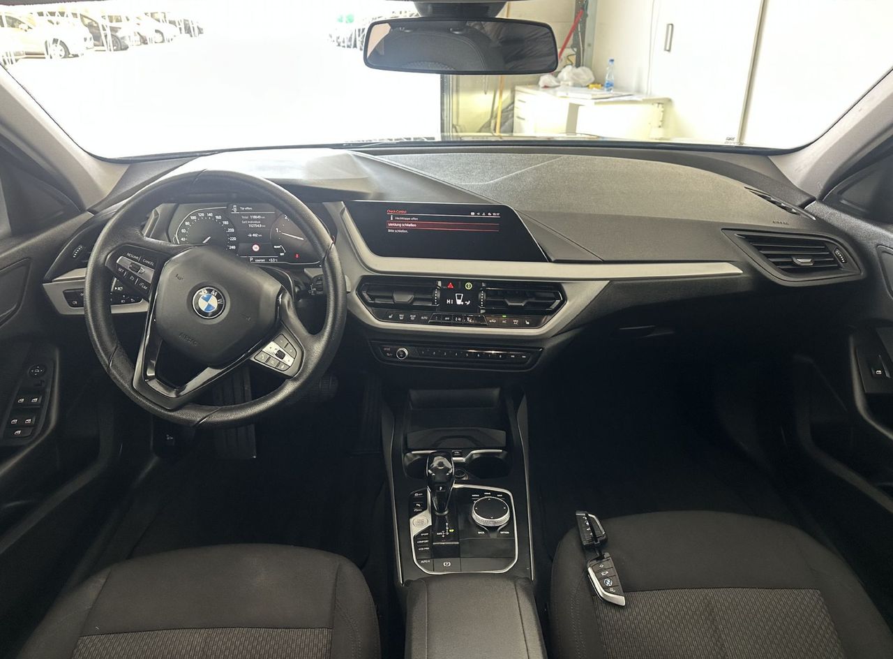Zunanja slika - BMW Serija 1 - : 116d.NEMŠKI+4 GUME.NAVI.AUTOMATIK.SAMO 118.000KM - 1