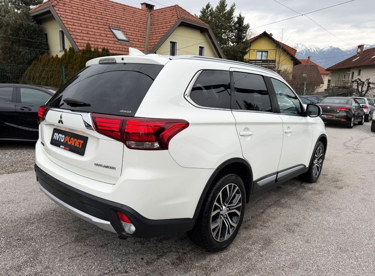 Zunanja slika - Mitsubishi Outlander - 2.2 DI-D 4WD AUT INSTYLE 7SEDEŽEV XENON ACC KAMERA - 7