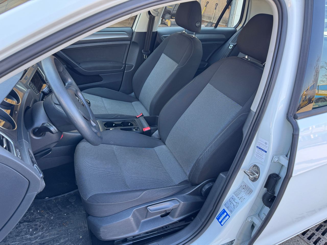 Notranja slika - VW Golf - VW - 6