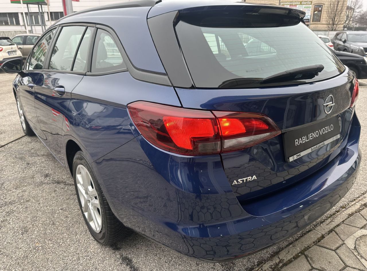 Zunanja slika - Opel Astra - 1.2 Turbo Edition ST - 4