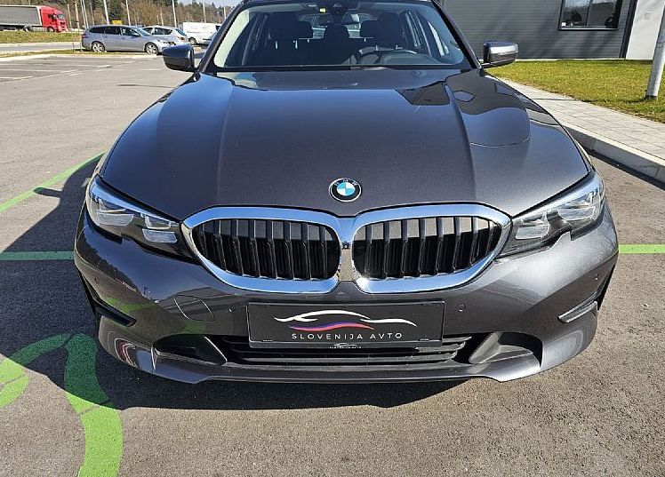Zunanja slika - BMW Serija 3 - Touring: 320d xDrive AT|Led|Navi|PDC|Keyless Go|ACC|alu| - 2