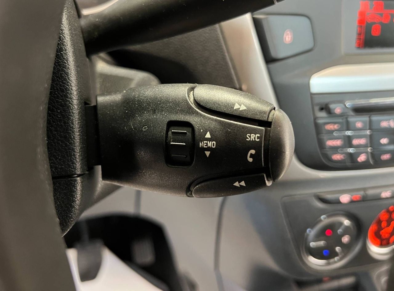 Zunanja slika - Citroën C-Elysée - C-Elysee 1.6HDI-SLOVENSKI-OPRAVLJEN VELIK SERVIS-OBROK 41€. - 17