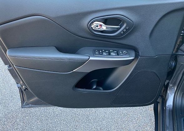 Zunanja slika - Jeep Cherokee - 2.2 MJ Limited ACC VENTsedeži  NAVI PDC KAM AKCIJA - 9