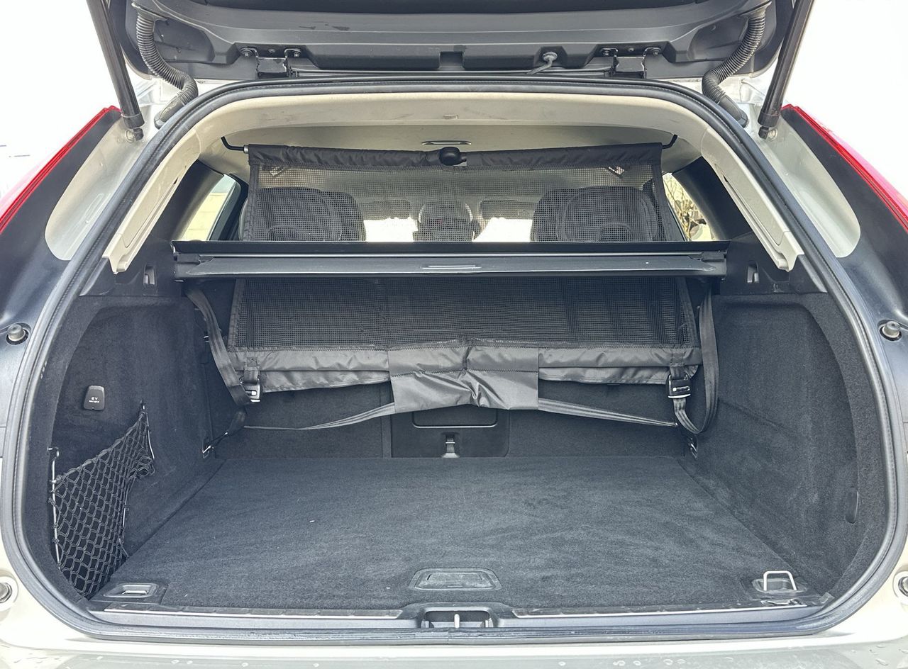 Zunanja slika - Volvo XC60 - B4 D AWD AUT Momentum - 13