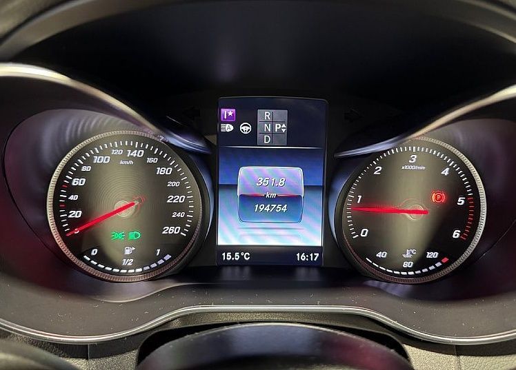 Zunanja slika - Mercedes-Benz C-Razred - C 220 d AMG LINE-LED-NAVI-KAMERA-VSA OPREMA - 19