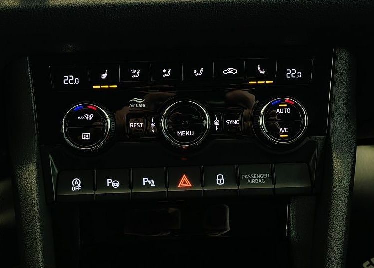 Zunanja slika - Škoda Kodiaq - 2.0TDI-190KM-DSG-4X4-FULLED-KAMERA-VEL-NAVI-TEMP- - 19