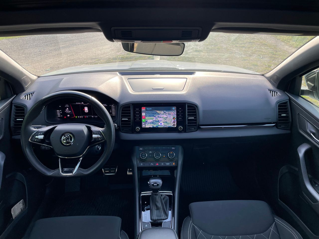 Notranja slika - Škoda Karoq - 1,5 TSI ACT Sportline DSG - 5