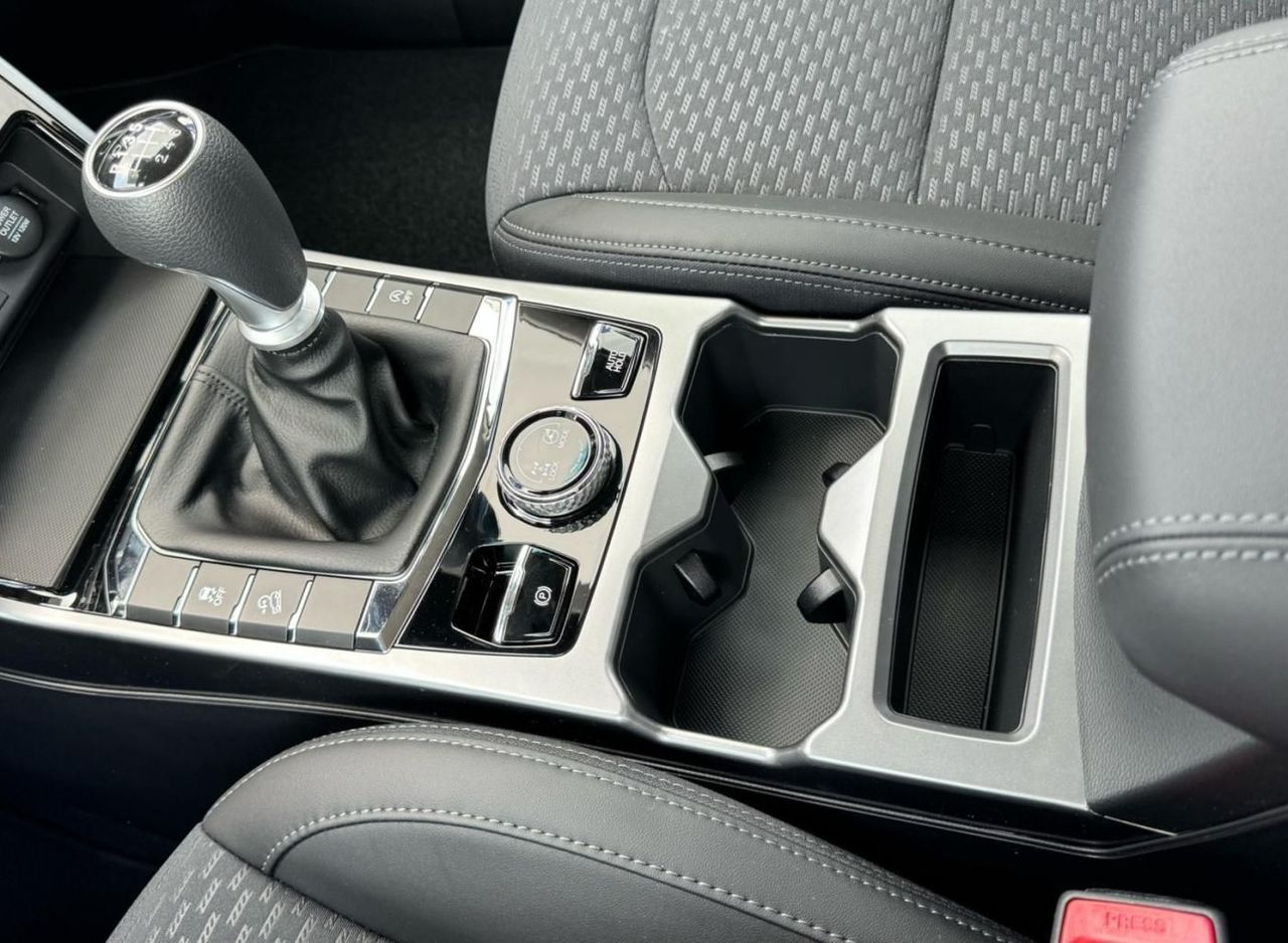 Zunanja slika - SsangYong Korando - 1.5 T-GDI AWD Style KAMERA-PDC-D - 12