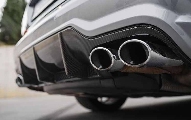 Zunanja slika - Mercedes-Benz SL-Razred - SL 63 AMG PERFORMANCE PAKET ACC TV AIRSCARF - 10