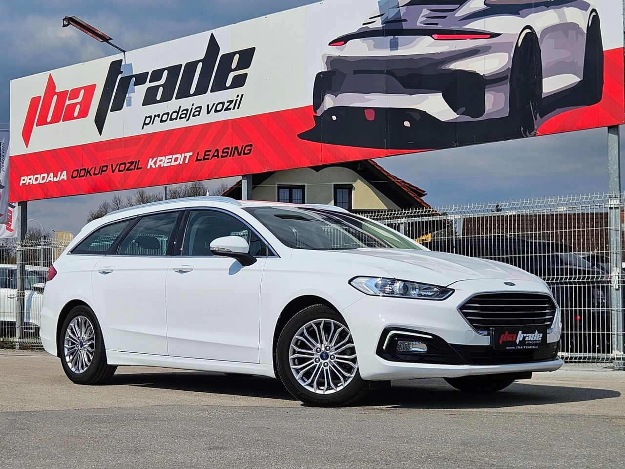 Zunanja slika - Ford Mondeo - Karavan 2,0 TDCi Titanium - 1