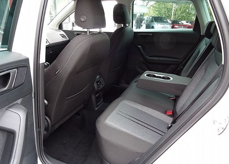 Zunanja slika - Seat Ateca - 1.5 TSI 150 KM STYLE EDITION - VLEČNA KLJUKA - - 9