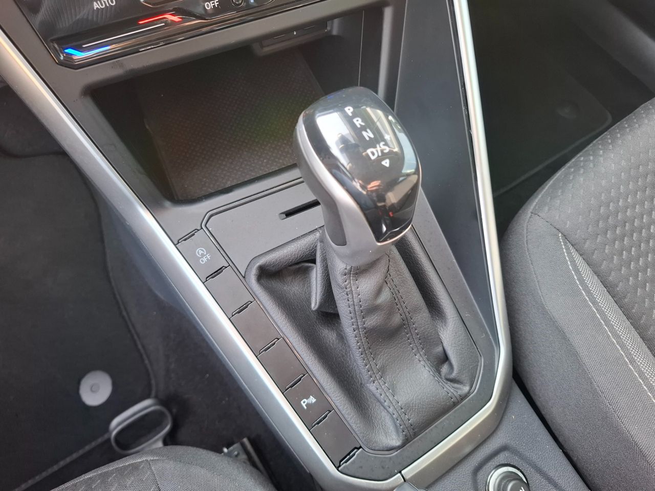 Zunanja slika - VW Taigo - 1.0 TSI AVTOMATIK - 12