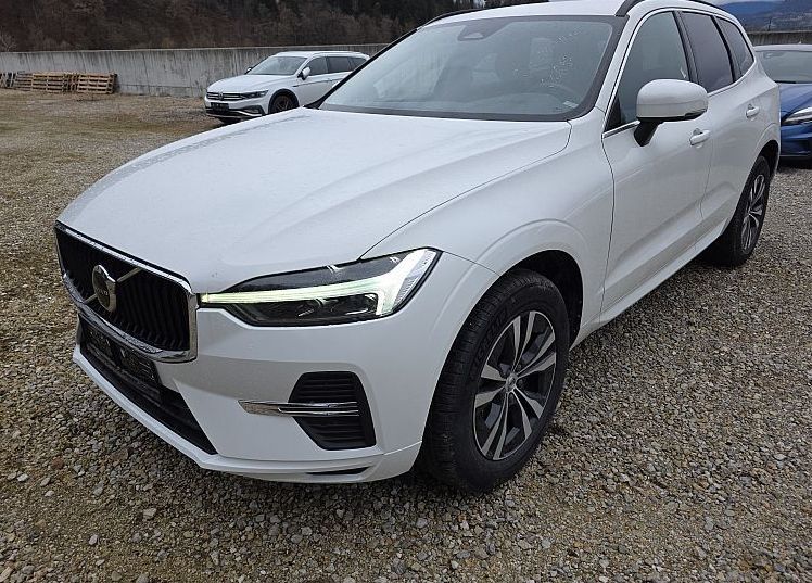 Zunanja slika - Volvo XC60 - B4D AWD AUT Momentum Pro FULLED•ACC•BLIS•KAMER•18C - 2