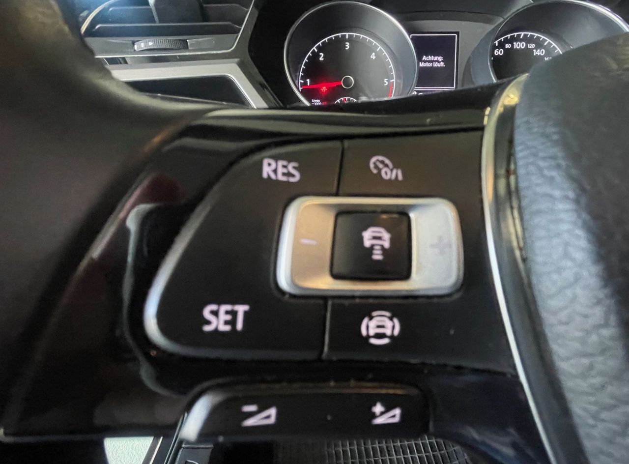 Zunanja slika - VW Touran - 2.0 TDI Family Final Edition LED.NAVI.2XPDC.KAMERA - 16