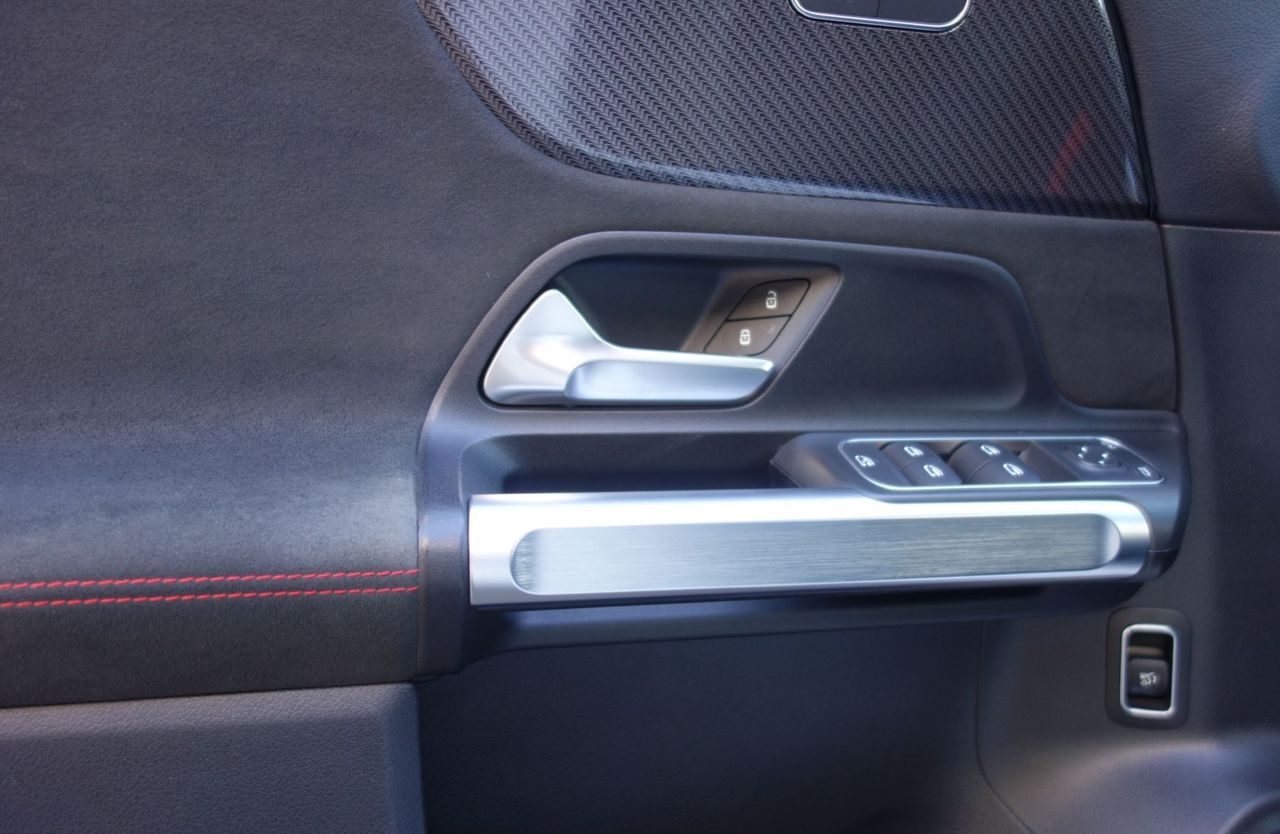 Zunanja slika - Mercedes-Benz GLB-Razred - GLB 200 d AMG Line - 9