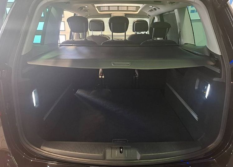 Zunanja slika - Seat Alhambra - 2.0 TDI DSG PANORAMA-KAMERA-GRETJE SEDEŽEV-ALU-P - 6