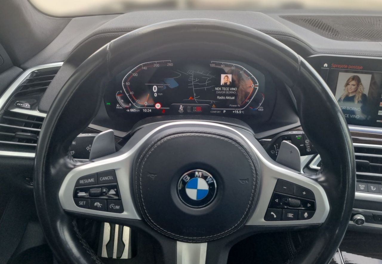 Zunanja slika - BMW X7 - serija : xDrive40d - 8