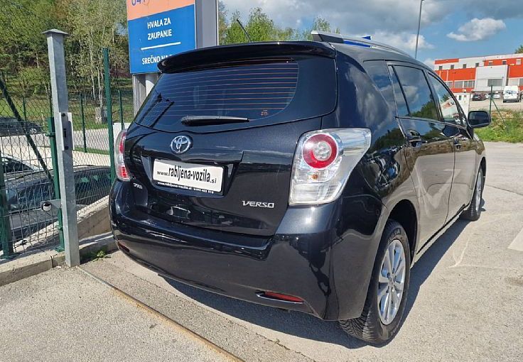 Zunanja slika - Toyota Verso - 2.0 D-4D Style LEPO OHRANJENA SLOVENSKO POREKLO - 7