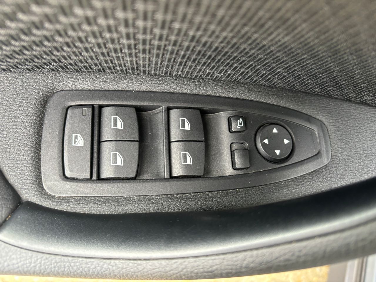 Zunanja slika - BMW X1 - sDrive16d - 22