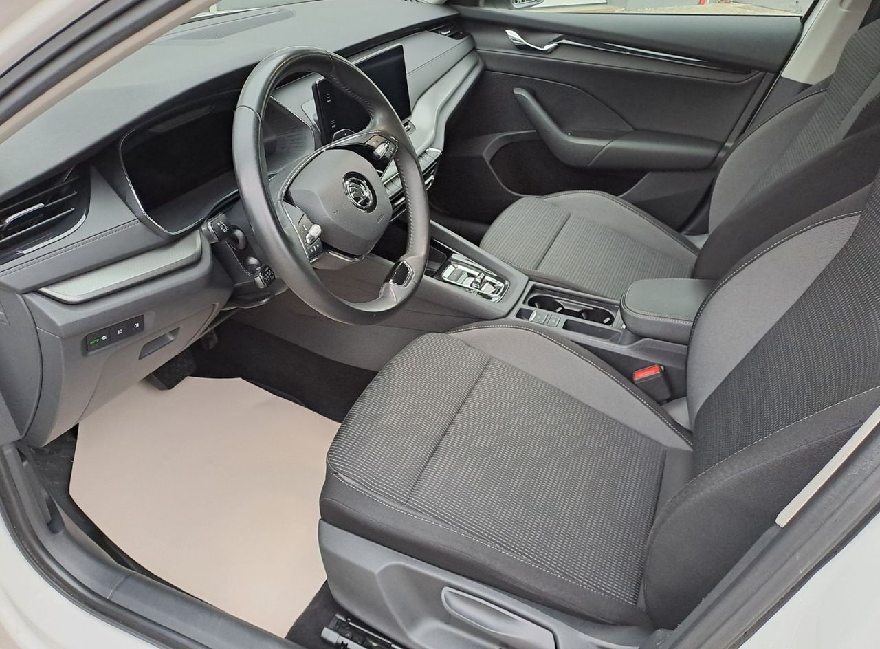 Zunanja slika - Škoda Octavia - 2.0 TDI Ambition DSG 85 kW - 4