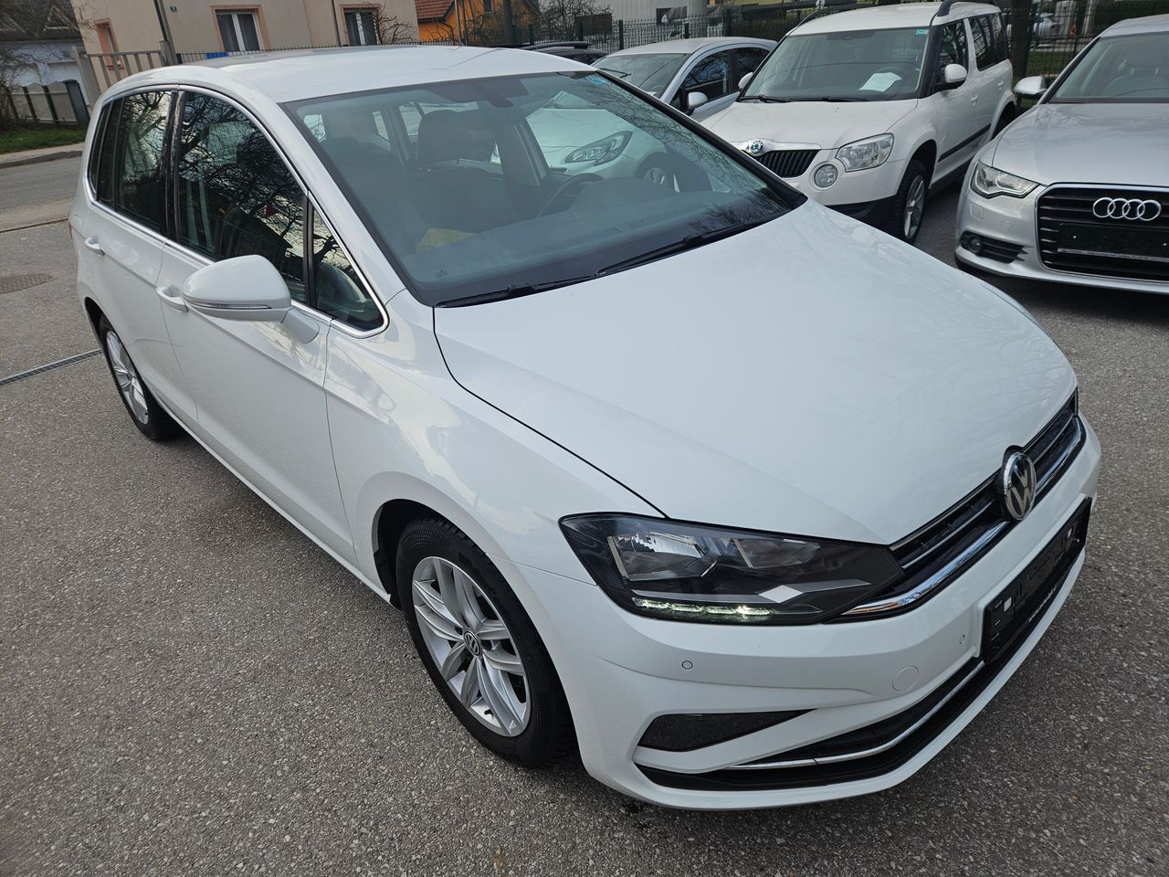 Zunanja slika - VW Golf - Sportsvan 1,5 TSI ACT Highline - 1