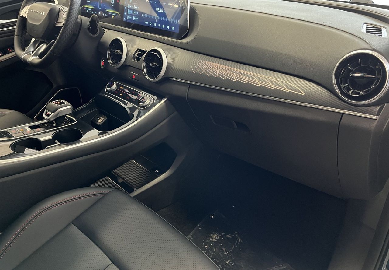 Zunanja slika - Forthing Forthing T5 EVO - T5 Evo 1.5 T-GDI LUXURY - NA ZALOGI - my 2025 - - 9