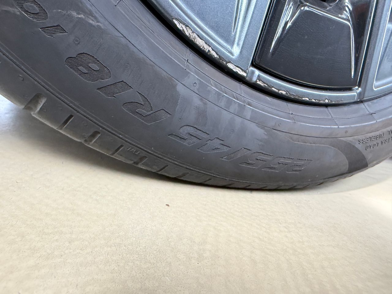 Slika poškodbe - BMW i4 - BMW - 48