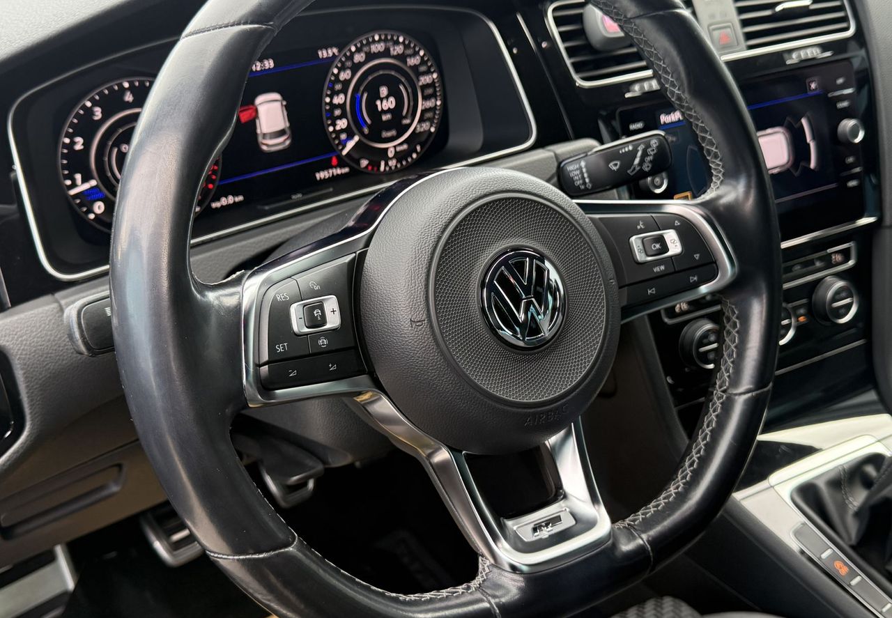 Zunanja slika - VW Golf - 1.5TSI R-Line WEBASTO-LED-VIRTUAL-6rSed-AMB-ACC-DE - 9