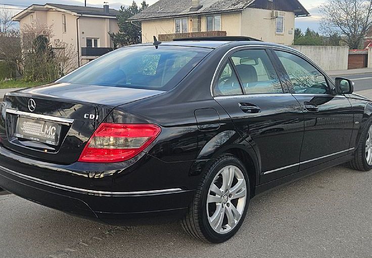 Zunanja slika - Mercedes-Benz C-Razred - 220 CDI 170ks °ODLIČEN° °SAMO 192.271 km° - 3