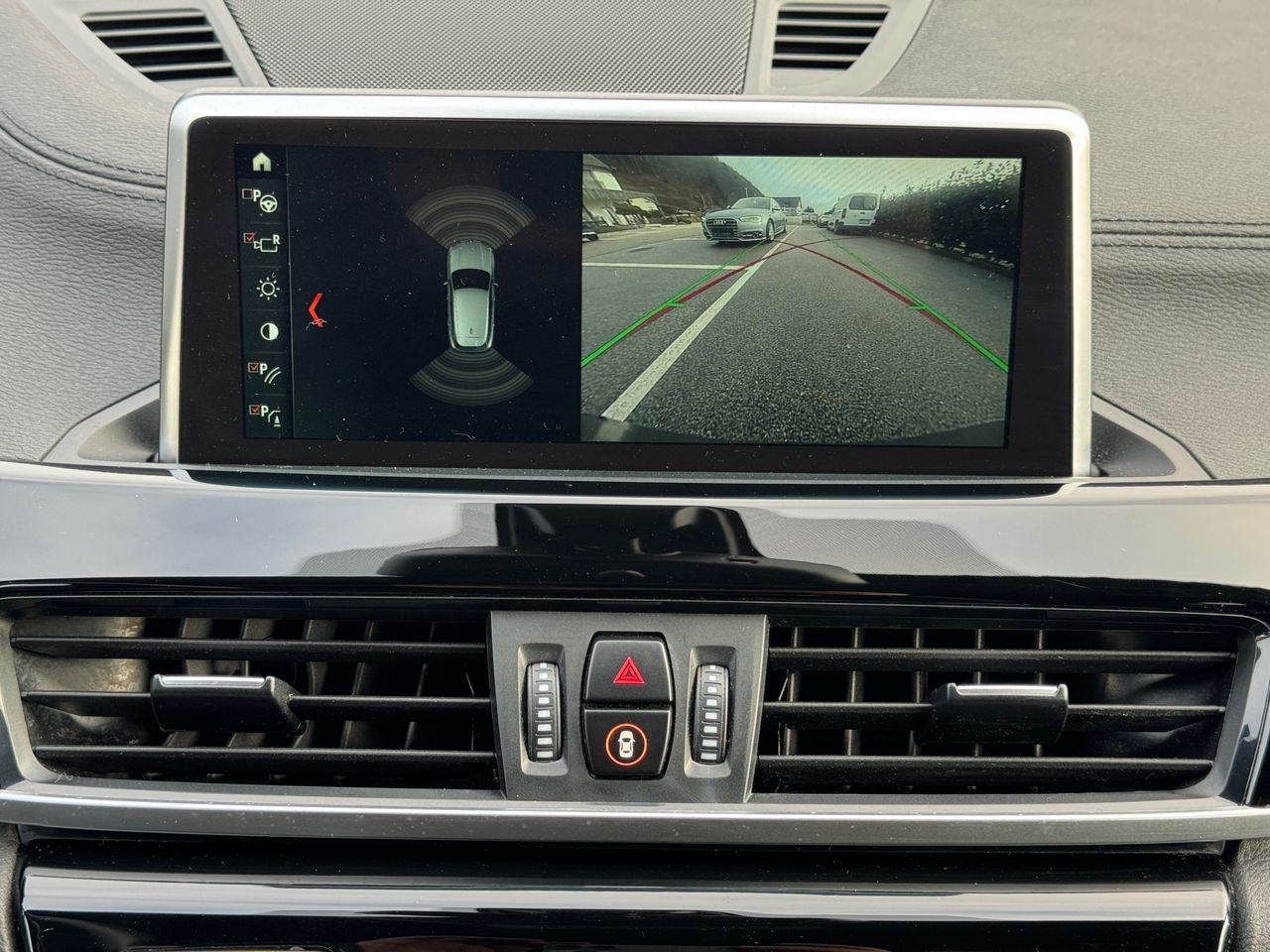 Notranja slika - BMW X1 - BMW - 16