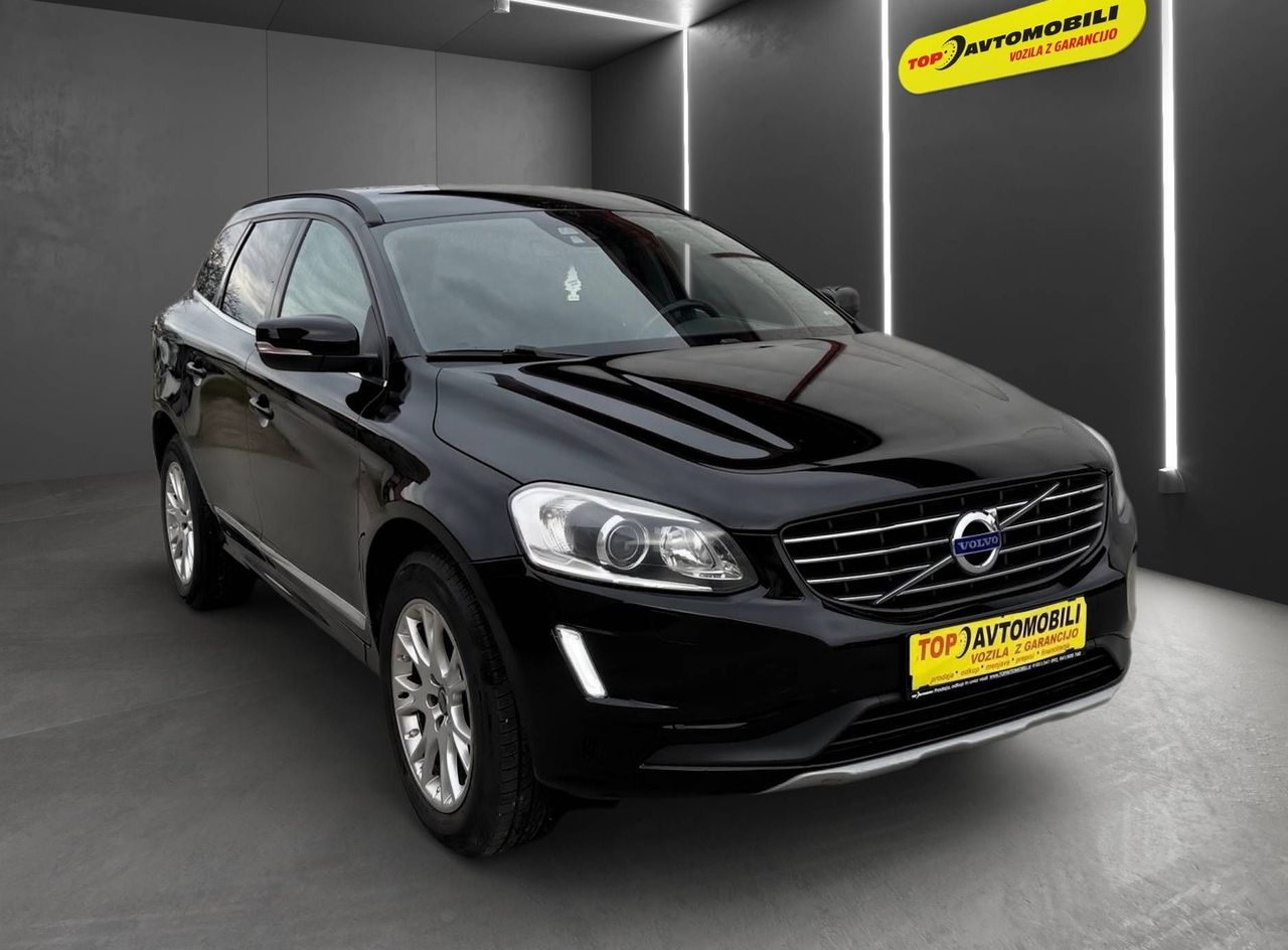 Zunanja slika - Volvo XC60 - D4 AWD LED NAVI TEMP LINE ASIST MEMORY VIRTUAL T.. - 9