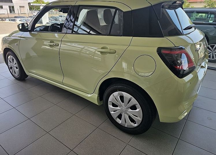 Zunanja slika - Suzuki Swift - 1.2 HIBRID COMFORT - 6