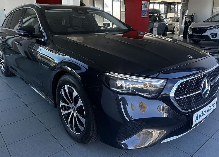 Zunanja slika - Mercedes-Benz E-Razred - E 220 d T-DIGITAL LIGHT-MEMORY-360 KAMERA - 1