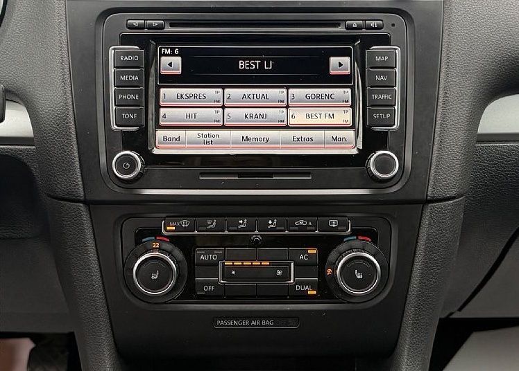 Zunanja slika - VW Golf - 2.0 TDI PARK.SENZ NAVI GRET.SEDEZ CAM... - 10