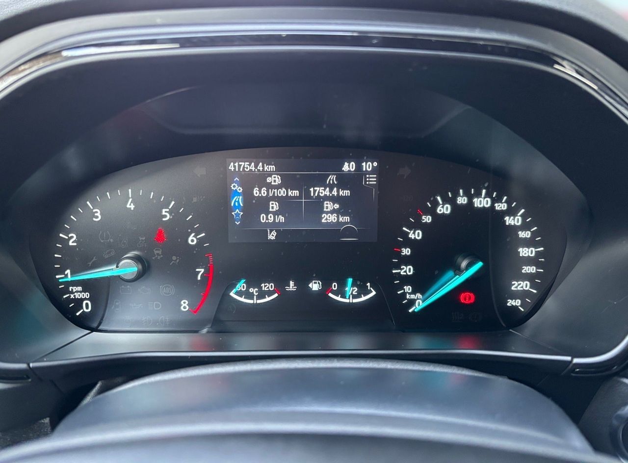 Zunanja slika - Ford Focus - ST-LINE 1.0 EcoBoost 125PS mHEV M6-LED-KAM-DAB - 10