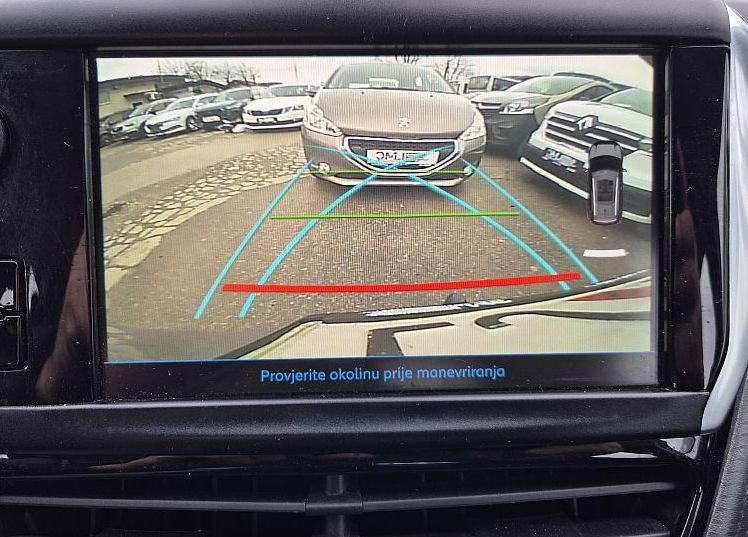 Zunanja slika - Peugeot 2008 - 1.2 Turbo AUT. 110 ALLURE EAT6 °1. LASTNIK °KAMERA - 8