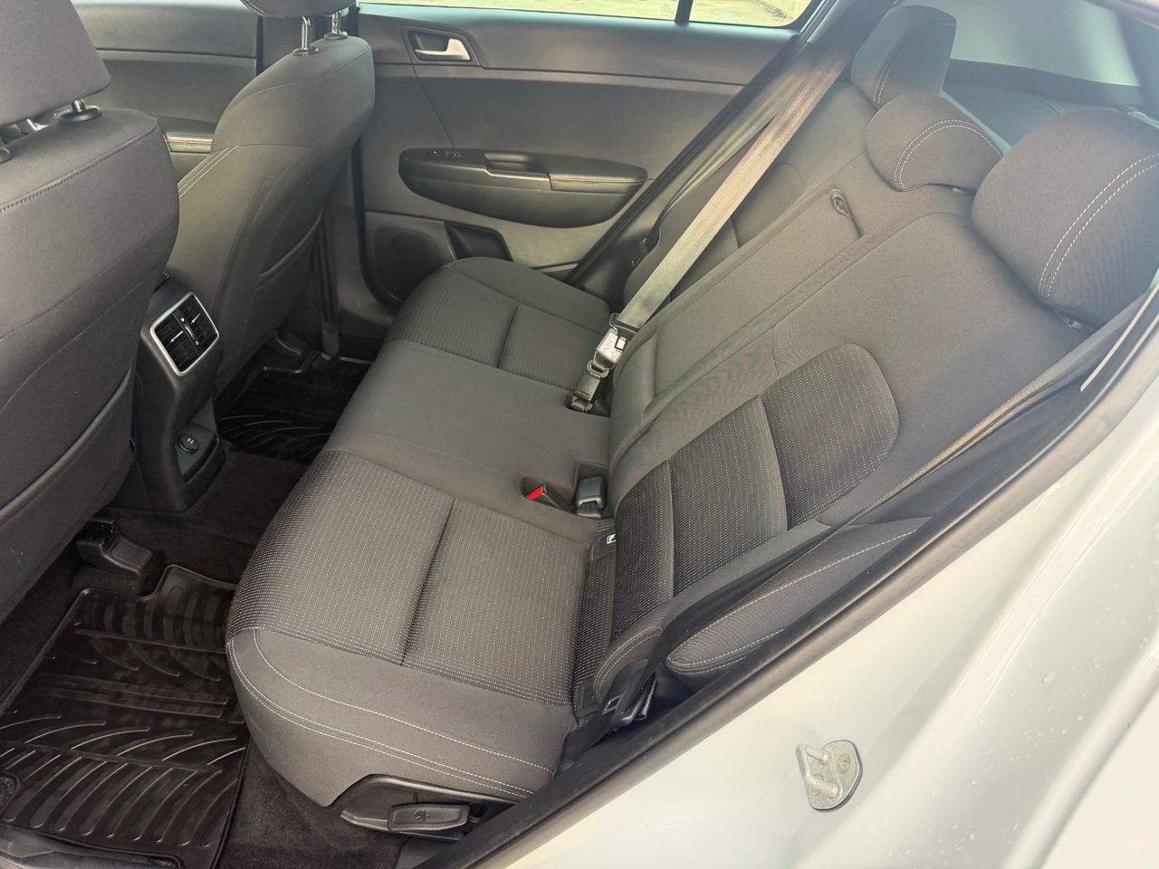 Zunanja slika - KIA Sportage - 1.7 CRDi 116HP SLOVENSKA NAVI KAMERA PDC ALU17 - 16