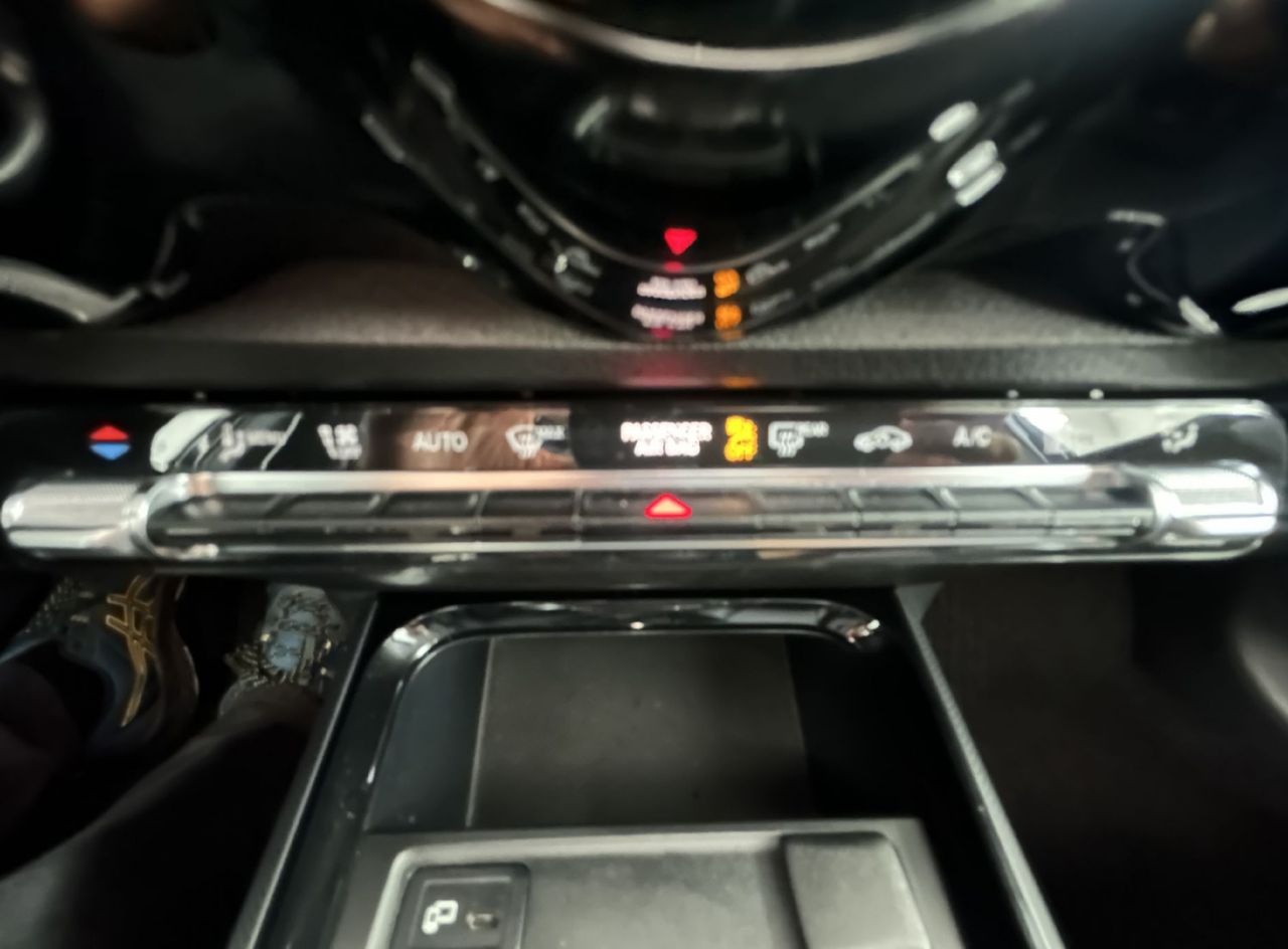 Zunanja slika - Mercedes-Benz GLB-Razred - GLB 200 d 4MATIC Avt.NEMŠKI.KAMERA.PANORAMA.NAVI - 12