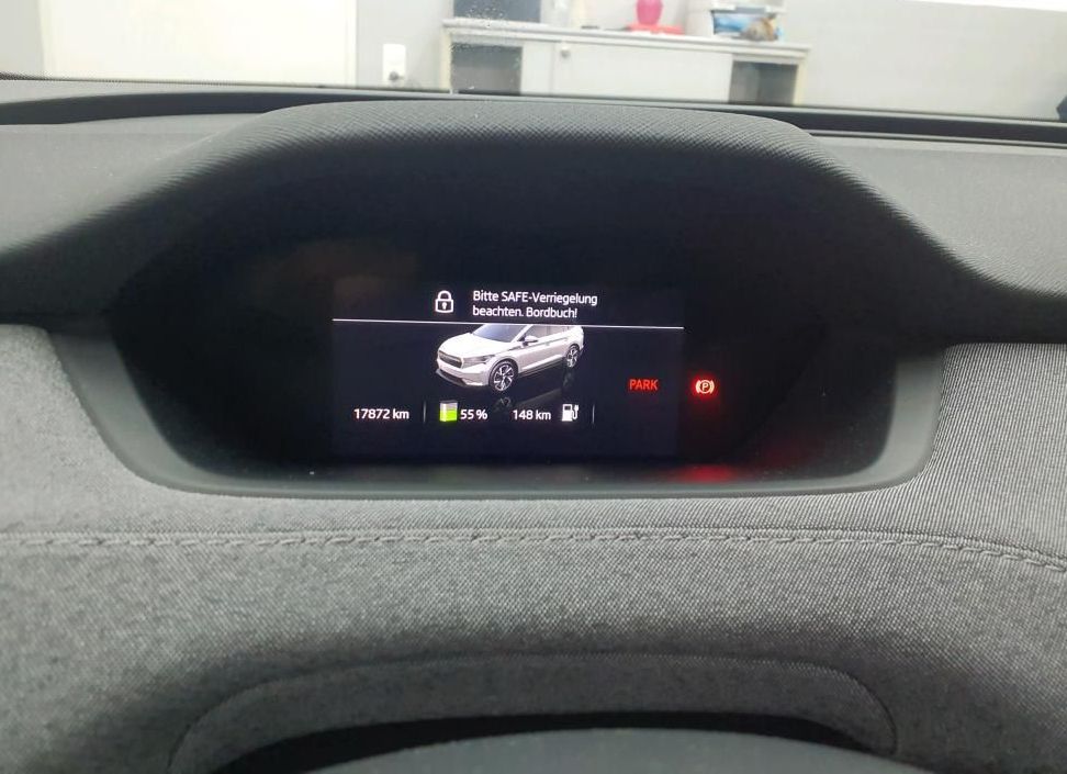 Notranja slika - Škoda Enyaq - IV 132kW.KAMERA.KLJUKA.LED.NAVI.GRE.SED-3000 SUBVENCI - 9