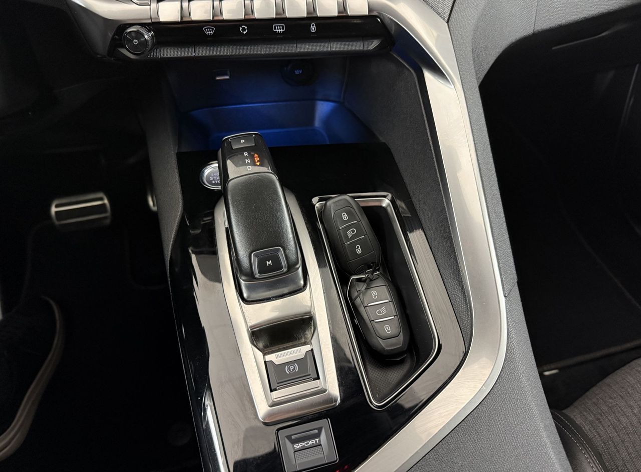 Zunanja slika - Peugeot 3008 - 1.6 THP 180 S S EAT8 GT Line.KAMERA.LED.NAVI.USNJE - 17