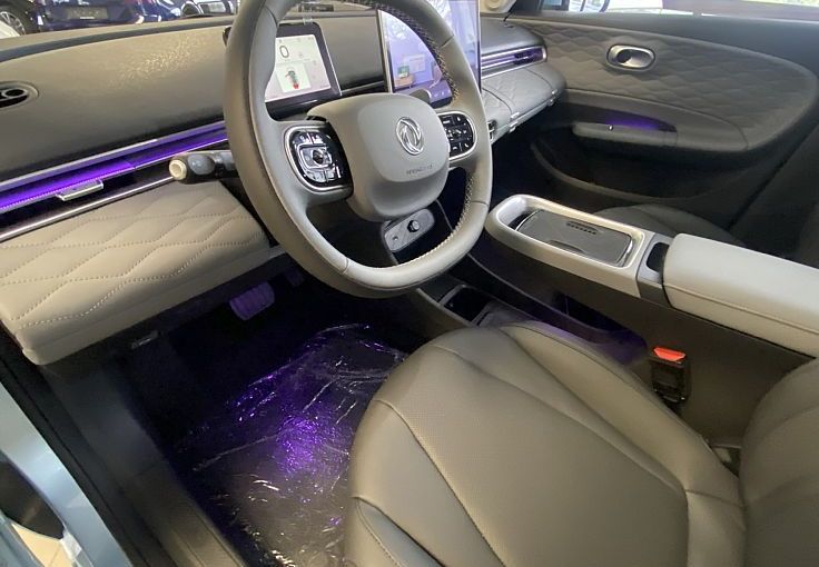 Zunanja slika - Dongfeng Box - 42.3kwh -7.200 € SUBVENCIJA - 5